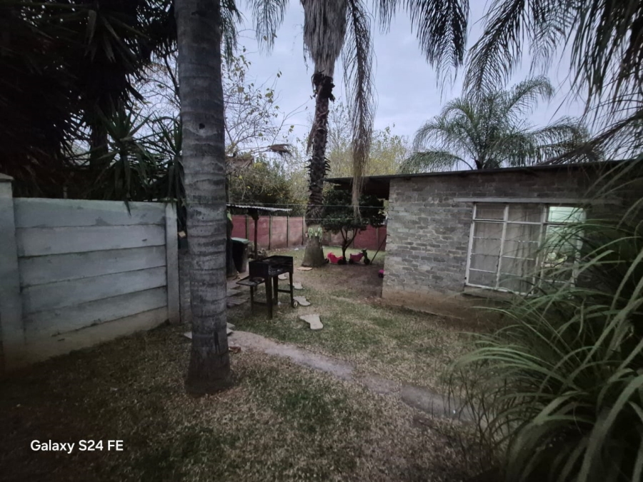 3 Bedroom Property for Sale in Oos Einde North West